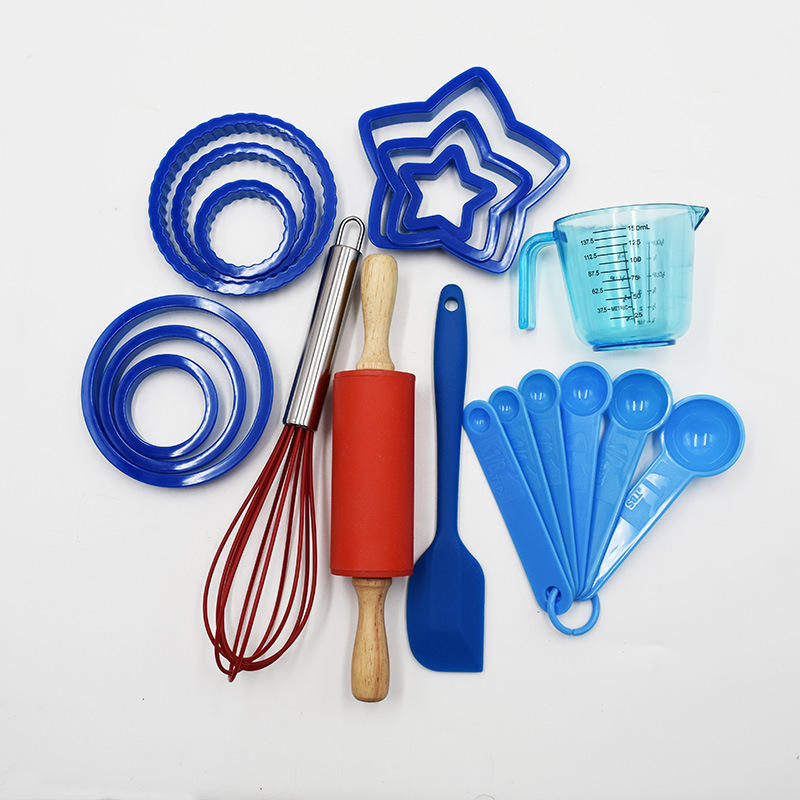 Kingwise 8-Piece Eco-Friendly Silicone Baking Utensils Set Dishwasher Safe Dessert Decorators Cake Tools for Kitchen