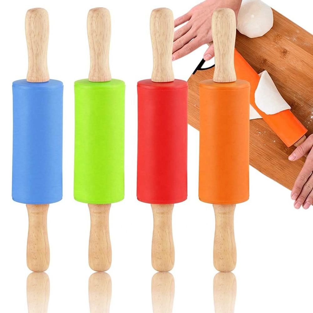 Kingwise Halloween Christmas Mini Dough Rolling Pins Non-Stick Silicone Beech Wood Embossed Logo Pastry Board Pattern
