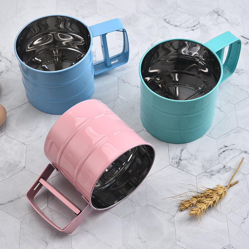 Kingwise Wholesale Stainless Steel Flour Shaker Sifter Handle DIY Pastry Bakery Gadget Kitchen Baking Tools