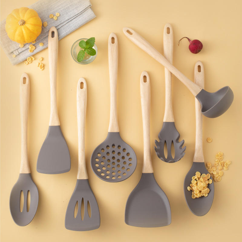 Kingwise New Design Home Utensils Kitchen Accessories Wooden Handle Kitchen Silicone Utensil Set of Kitchen Utensils