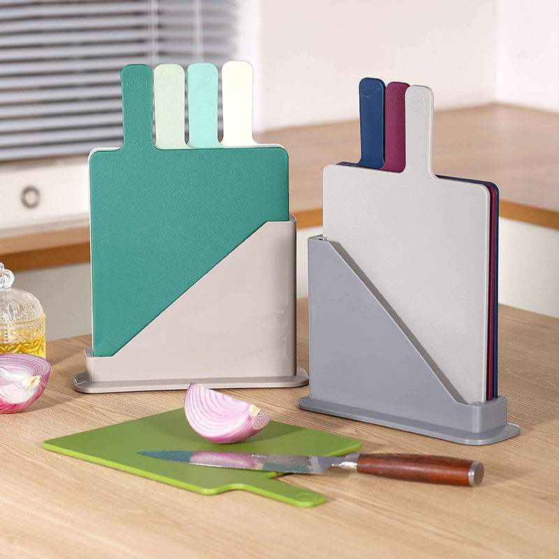 Kingwise Four-Color Cutting Board Set Plastic Index Chopping Board with Handle for Kitchen Square Pattern Packaged in Box