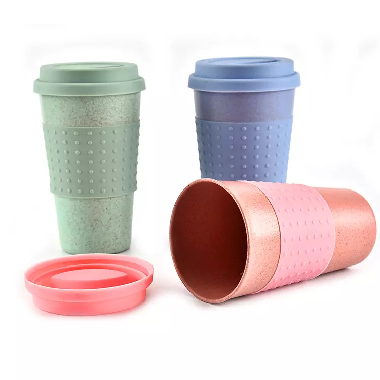 KINGWISE Wholesale Eco-Friendly Modern Design Portable Plastic Bottle with Lids Reusable Hard Plastic Back to School