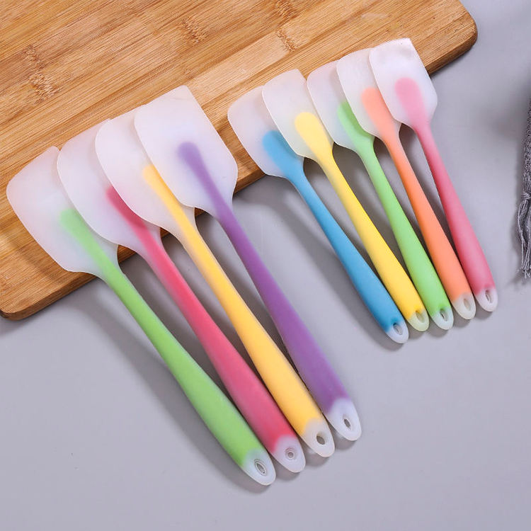 Kingwise Kitchen Tools Product Non-Stick Heat-Resistant Silicone Scraper Spatula for Baking & Pastry