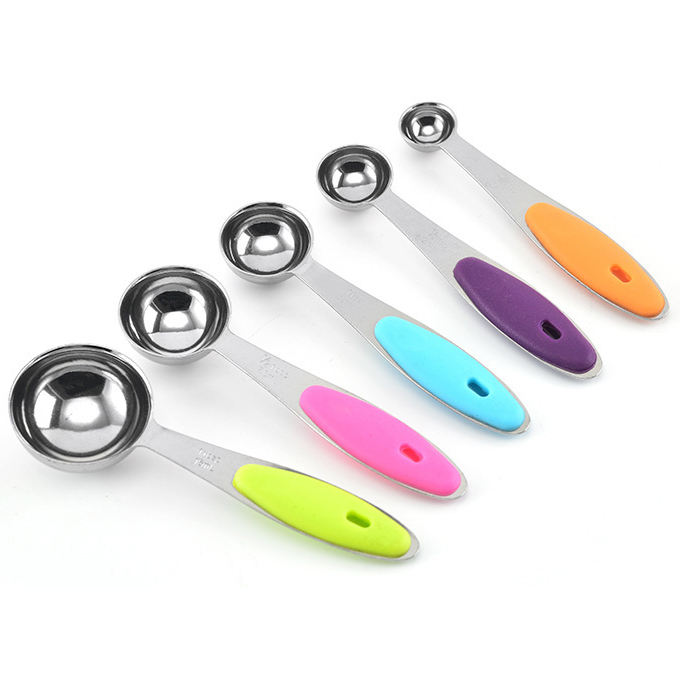 Kingwise Set of 5pcs Stainless Steel Measuring Spoons with No-slip Handle Wholesale Home Products for Kitchen