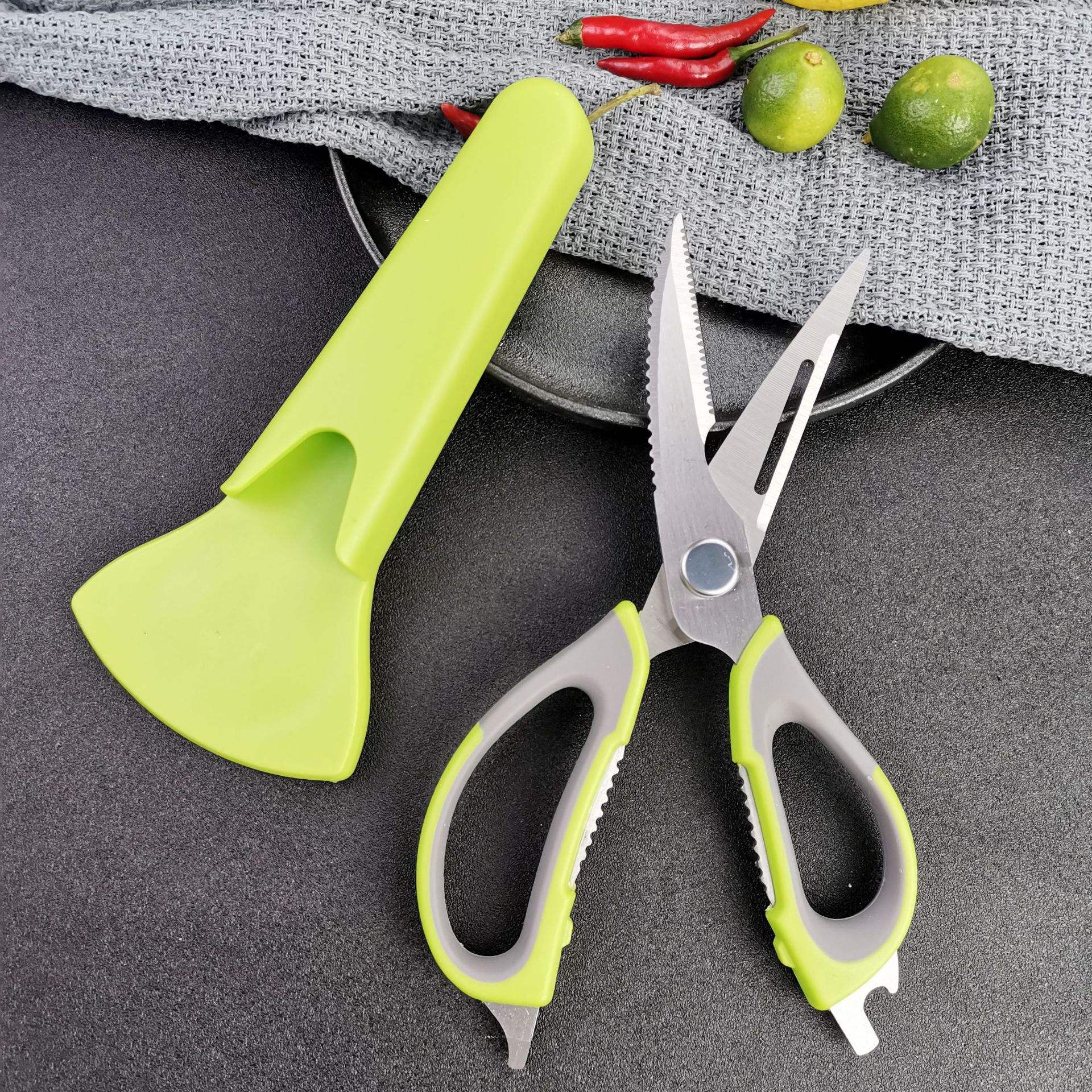 KINGWISE Multifunctional Vegetable Chicken Bone Meat Seafood Fish Cutting Heavy Duty Stainless Steel Magnetic Kitchen Scissor
