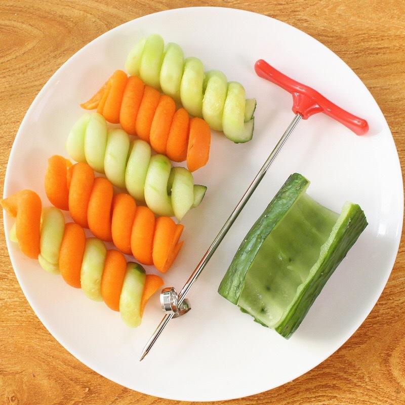 KINGWISE Manual Vegetable Spiralizer Eco-friendly Food Grade Rotary Salad Chopper with Screw Handle Carving Knife for Vegetables