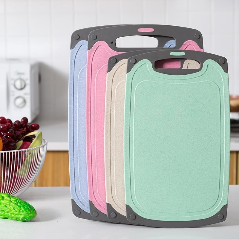 Kingwise Custom Factory Direct Cheap Price Cutting Board Hot Selling Product Stocked Plastic Kitchen Chopping Board Set