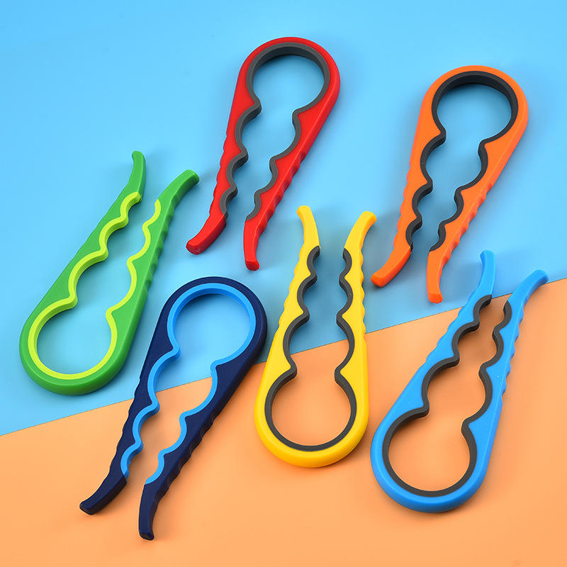 Kingwise Creative Kitchen Tool Non slip Can Opener Silicone Lid Opener Multifunctional Plastic 4 in 1 Bottle Opener